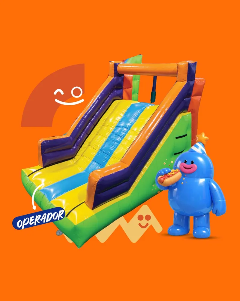 Inflable Slider con operación asistida para niños de 5 a 7 años